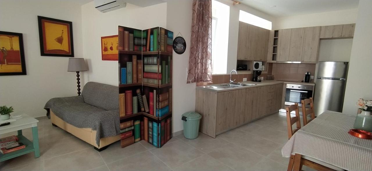 Kalamitsi 2 Floor *